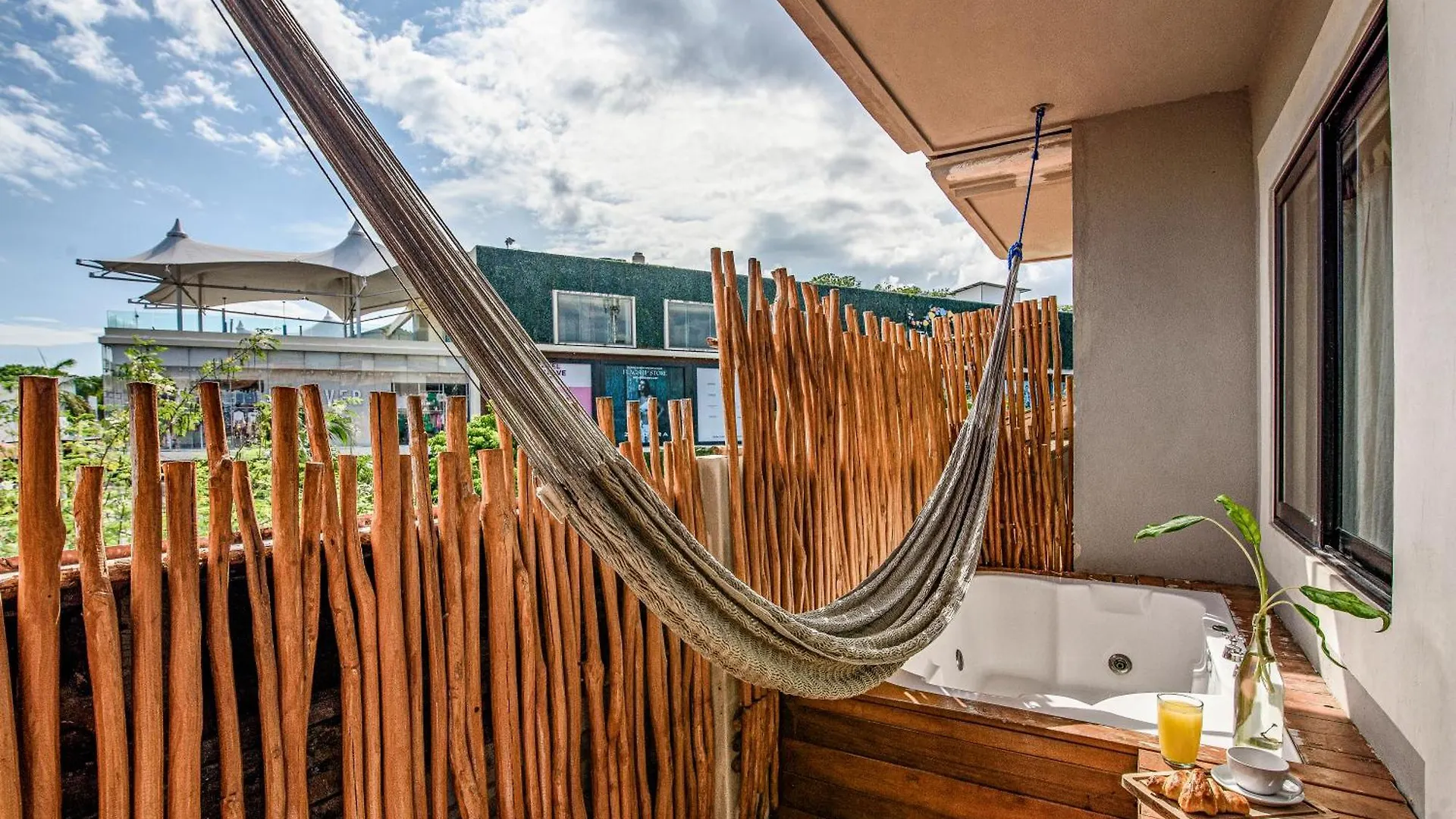 ****  Caribbean Paradise Hotel & Spa - 5Th Avenue Playa del Carmen Mexiko